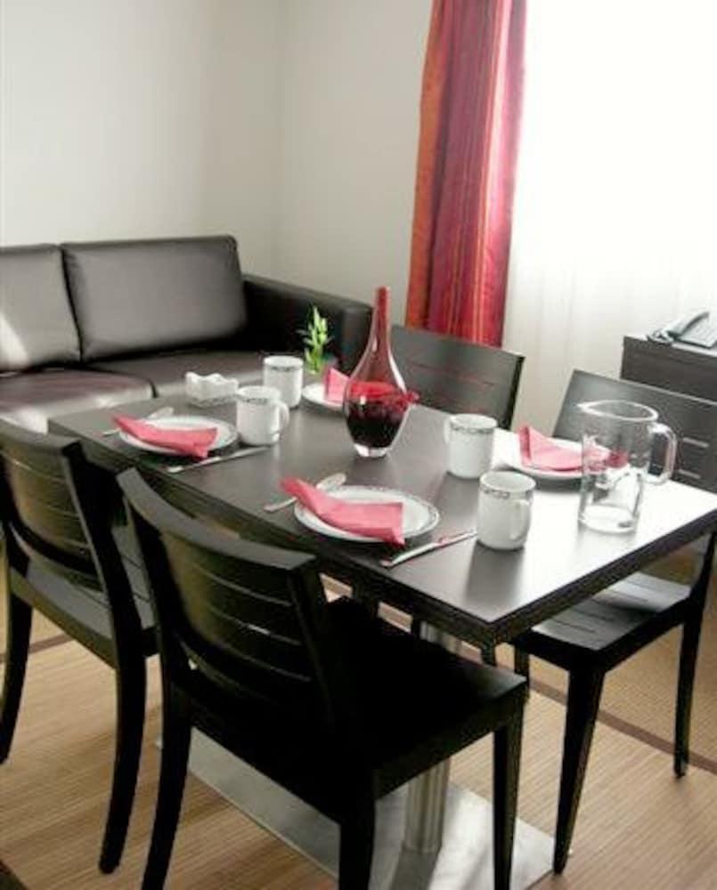 Appart'City Confort Nantes Ouest Saint-Herblain Luaran gambar